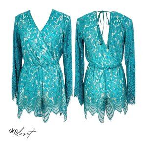 XHILARATION Women's Teal, Laced Long-Sleeve, Tie-Back Romper, S